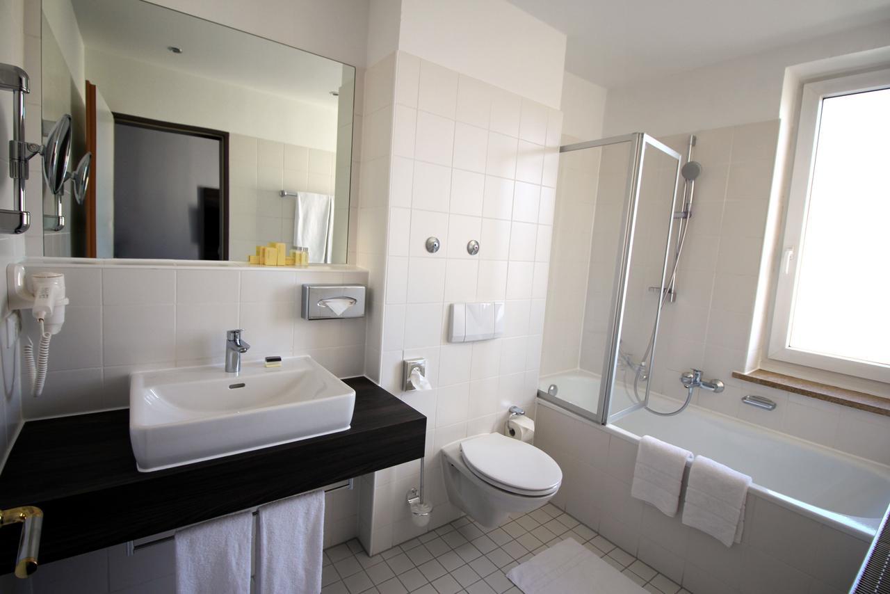 Hotel Isarblu Munchen Bagian luar foto